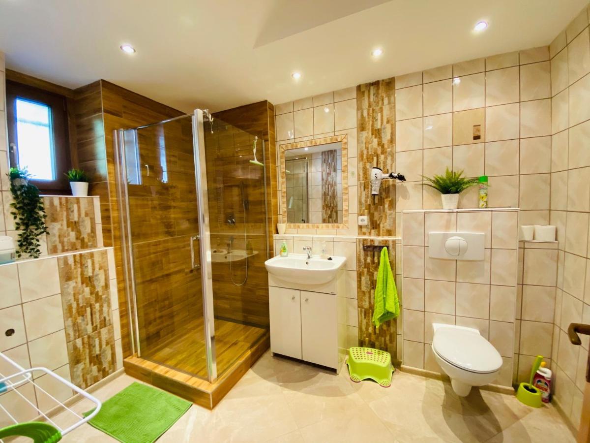 Apartman Pod Bozim Darem ยาคีมอฟ ภายนอก รูปภาพ