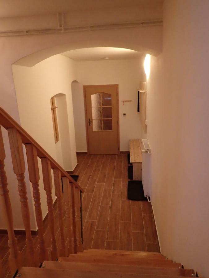 Apartman Pod Bozim Darem ยาคีมอฟ ภายนอก รูปภาพ